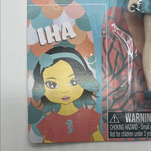 Friends Forever Club Dolls Set - Green, Blue, Red, and Pink Outfits - Picture 5 of 15